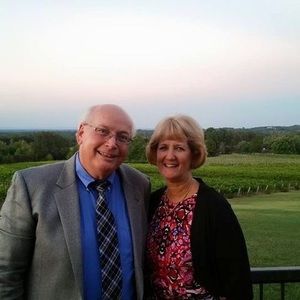 Meet your Posher, Elaine